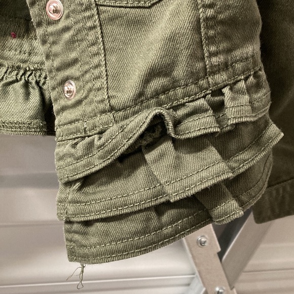 Toddler Denim Jacket and Jeans - Picture 5 of 8